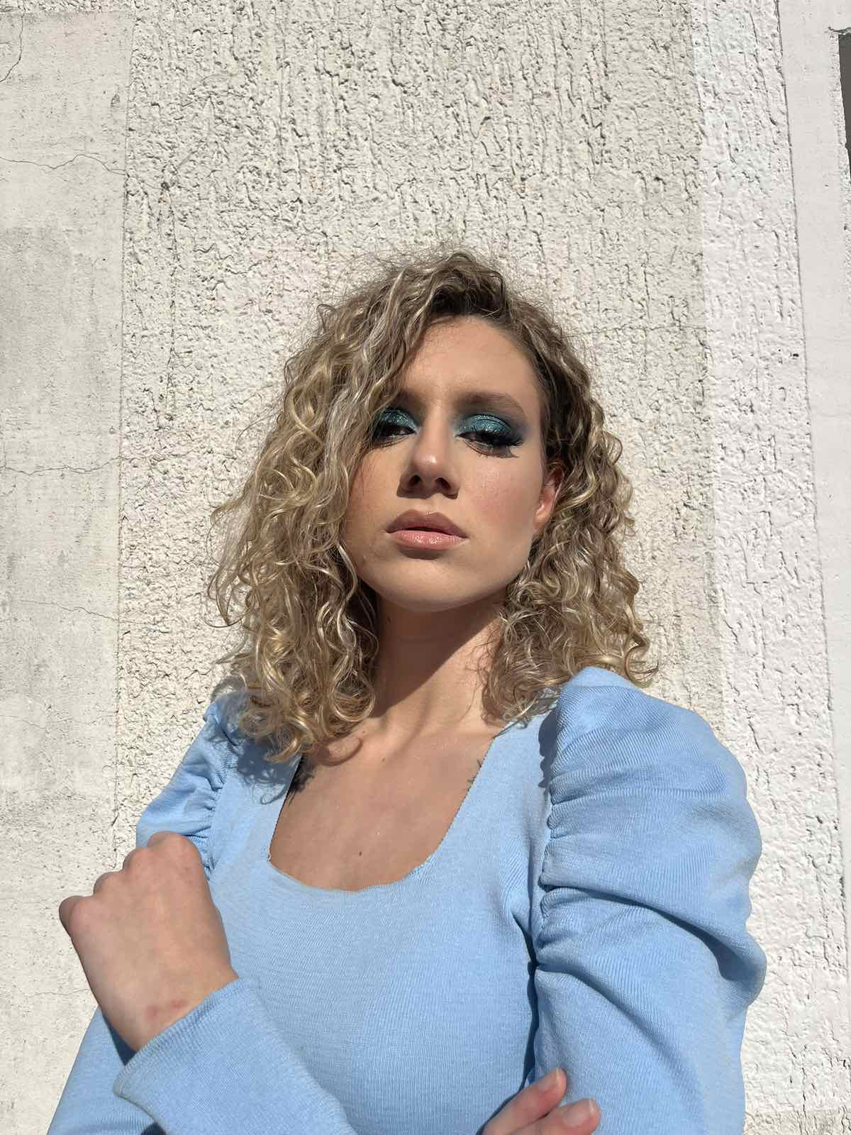 Profesionalna šminka i frizura Suza 14 Beograd